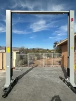 TWO POST LIFT | CLEAR FLOOR | 10,000LB | SKU: QL10K - Image 2